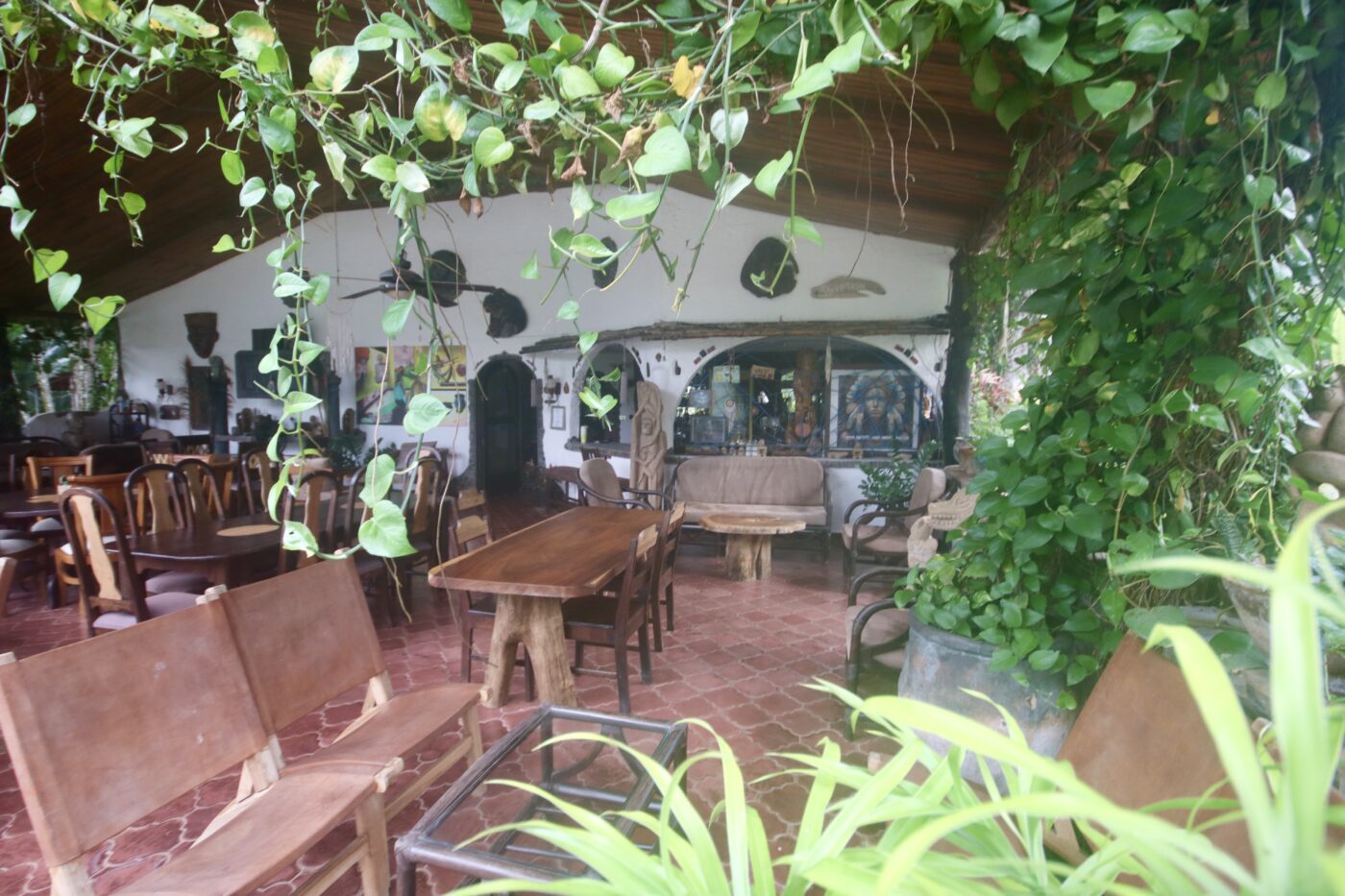 Restaurant spirit lodge